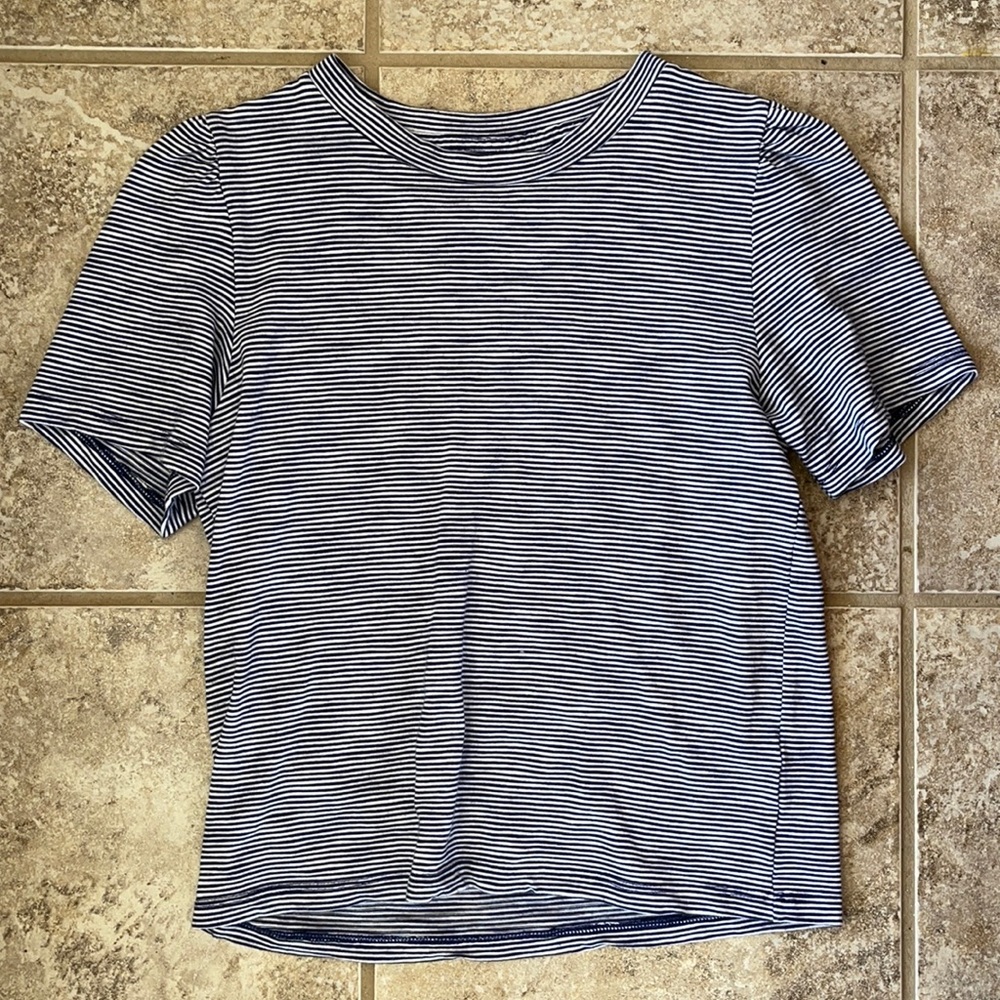 Aerie Top